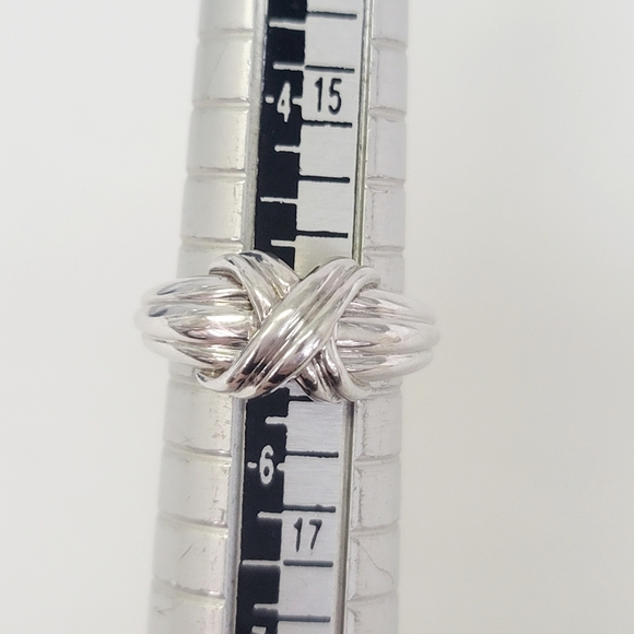 Tiffany & Co. Signature 1990 X ring in Sterling Silver Size 5 - Picture 4 of 4